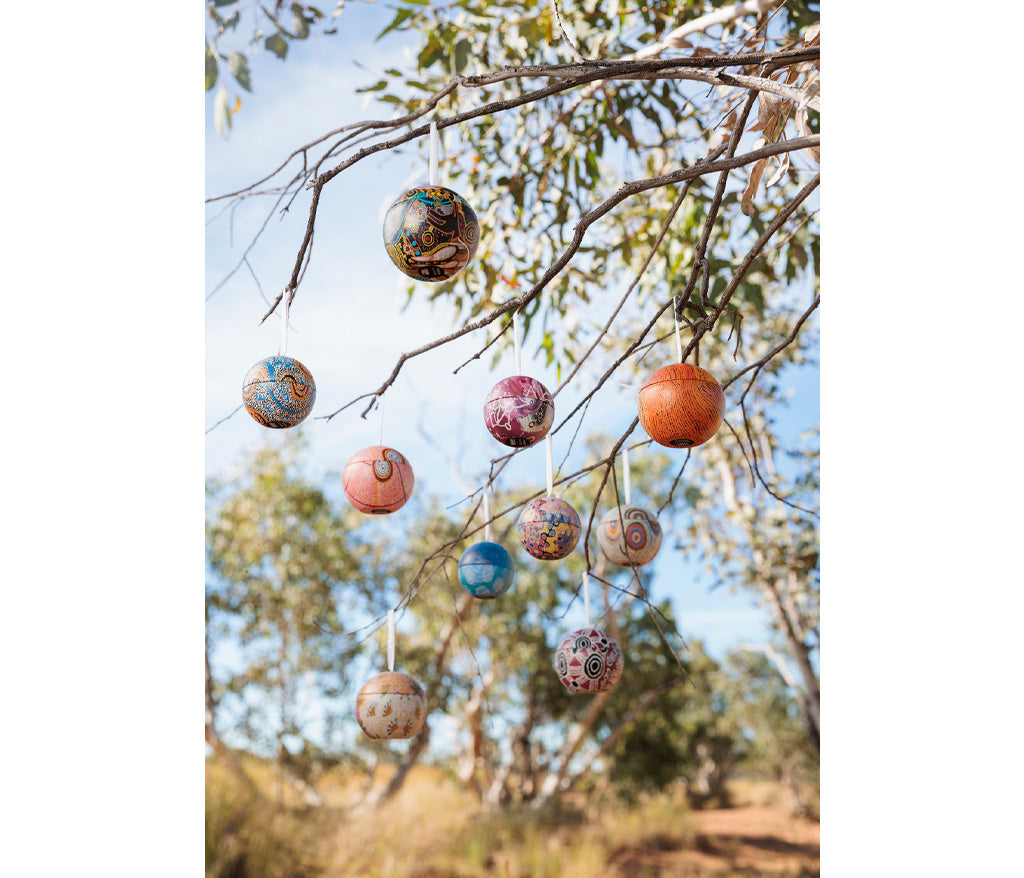 4 Pack Xmas Bauble Tins