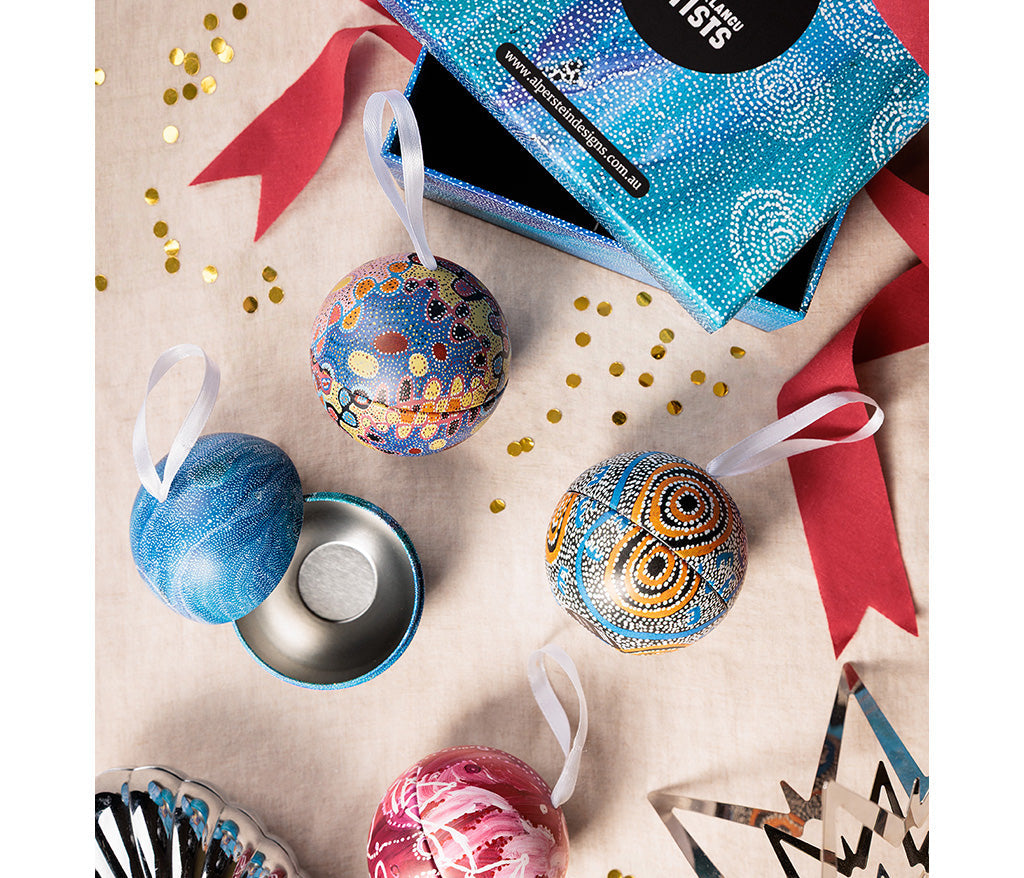 4 Pack Xmas Bauble Tins