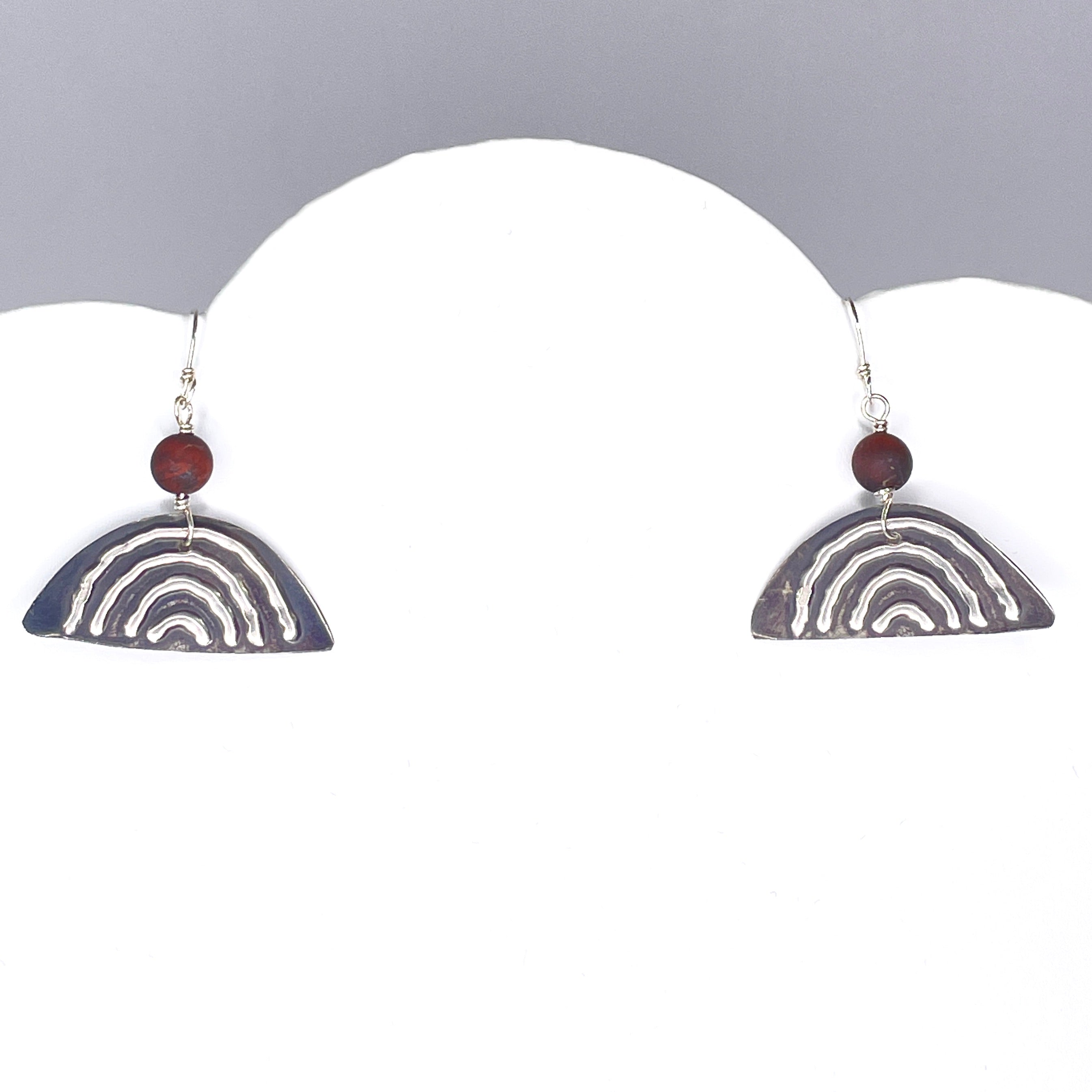 Yulubirrngiin, gunhungurraan “Rainbow” Sterling Silver with Matt Tigers Eye by Sonia Pallett