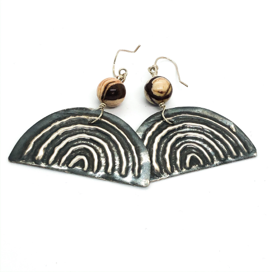Yulubirrngiin, gunhungurraan “Rainbow” Agate Earrings by Sonia Pallett