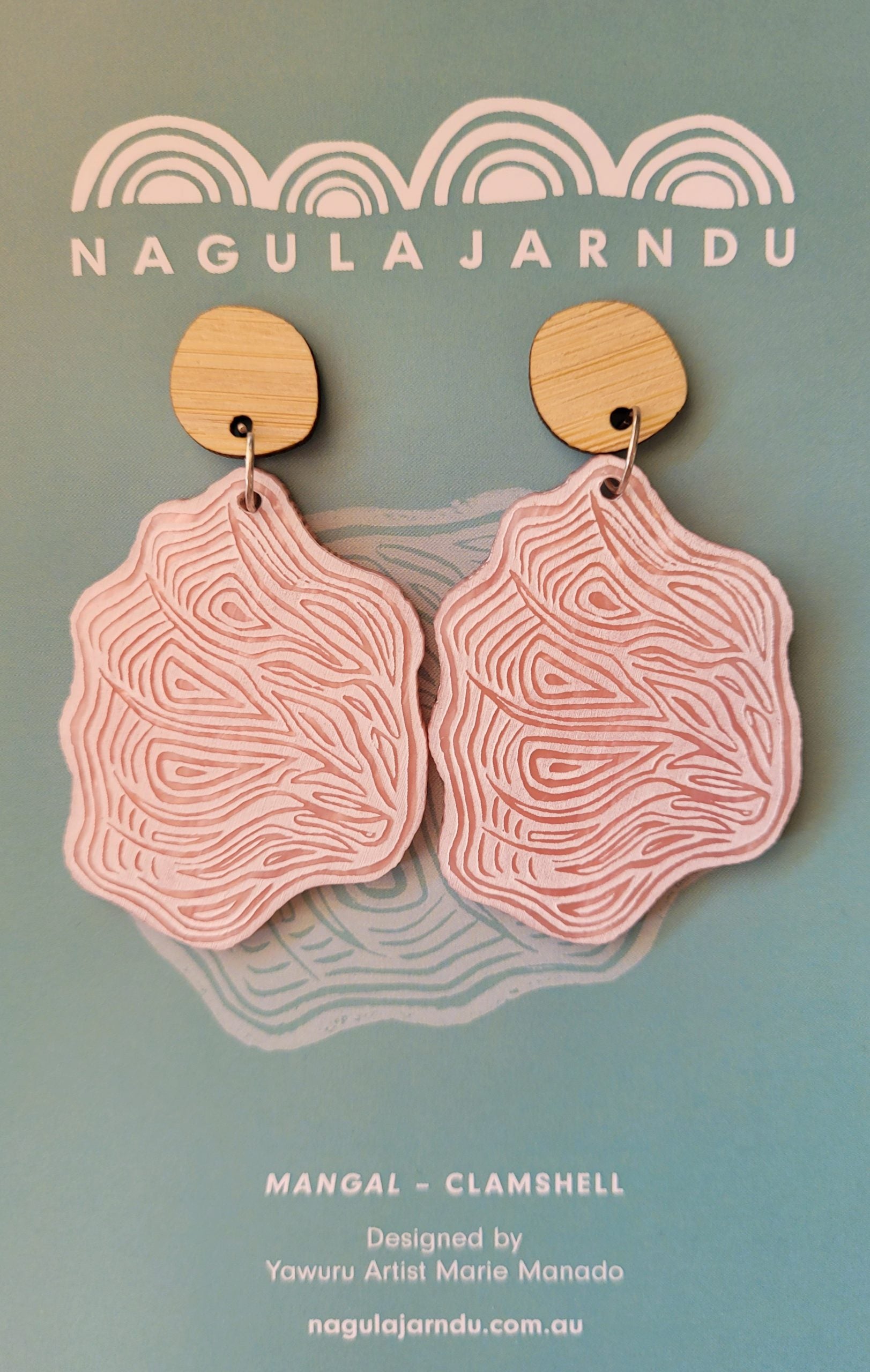 Mangal - Clamshell Earrings