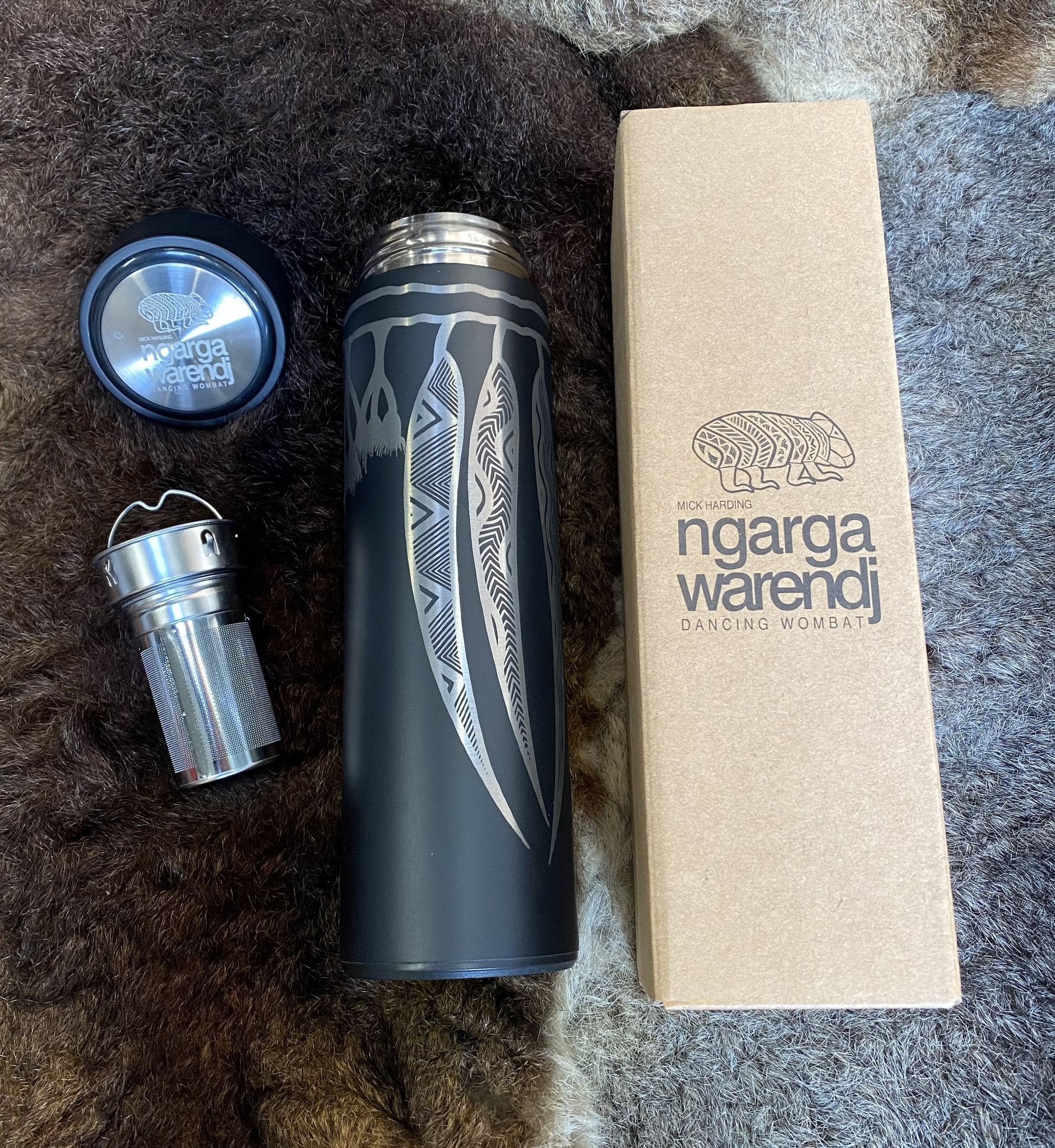 Insulated Stainless Steel Bottle with Infuser by Ngarga Warendj